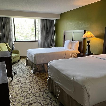Ramada Plaza By Wyndham Charlotte South End Airport Hotel Kültér fotó