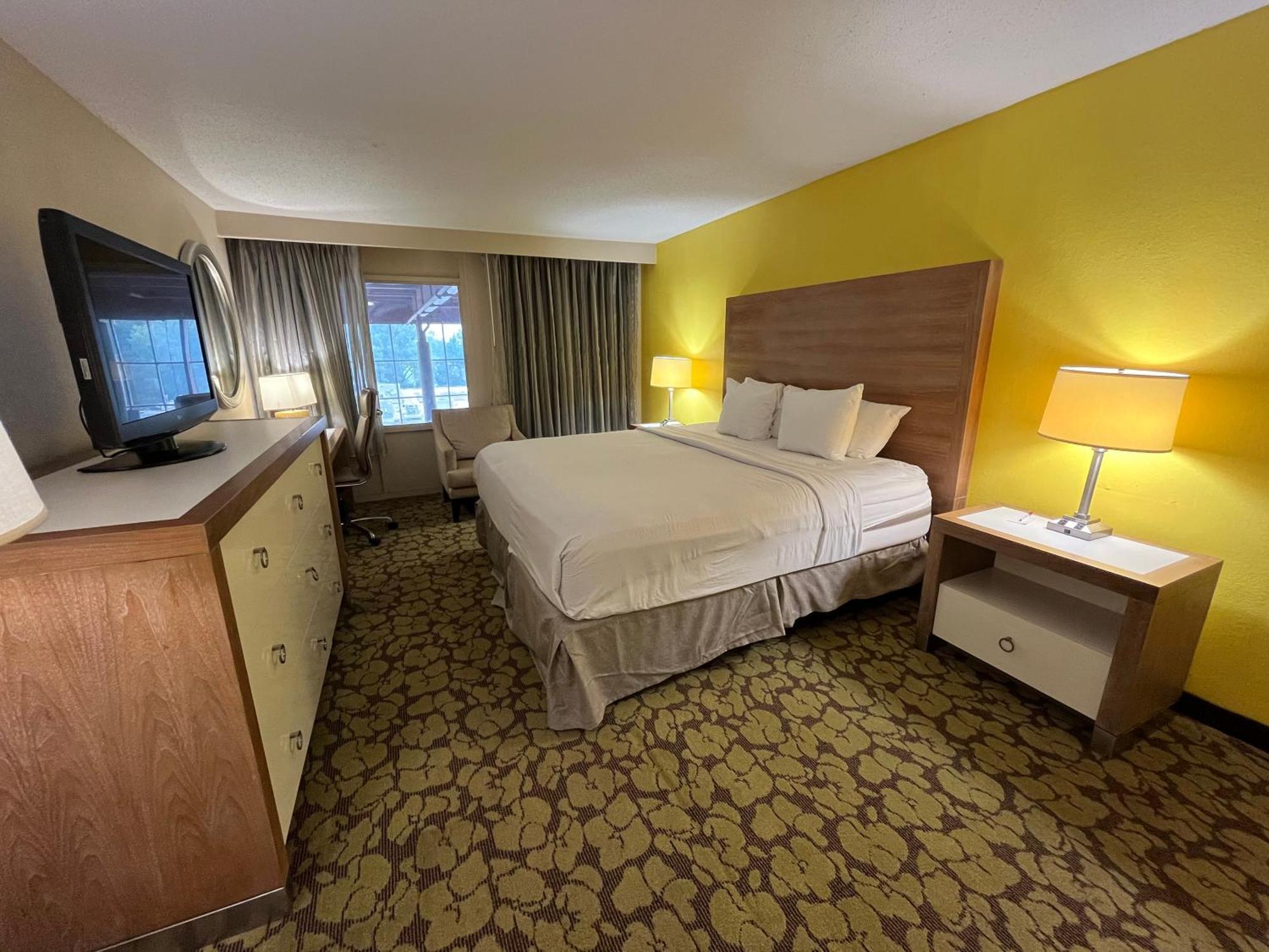 Ramada Plaza By Wyndham Charlotte South End Airport Hotel Kültér fotó